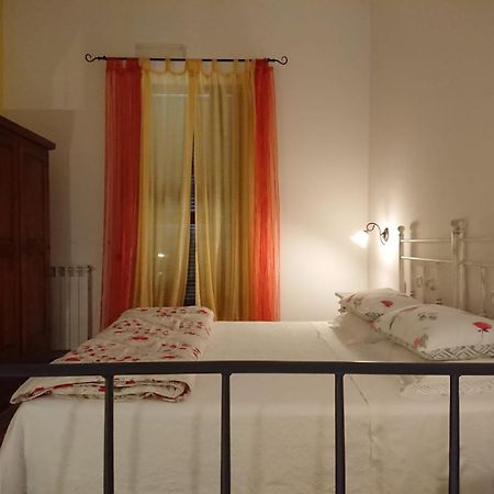 Affittacamere Alba Fiorita Castiglione d'Orcia Bagian luar foto