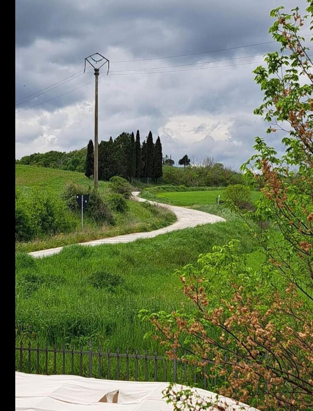 Affittacamere Alba Fiorita Castiglione d'Orcia Bagian luar foto